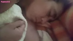 Odtwórz Cum-Crazed Babe Naree14 ma wiele orgazmów podczas seksownego spotkania