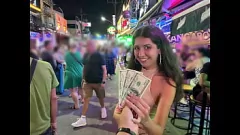 Redare Teen Pickup Street Katty West ia bani pentru sex anal și muie