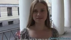 Oynat bosomy euro amatör fucked üzerinde sızıntı dışarı sexvideotape
