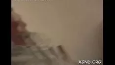 Redare Adolescent majoritar stânjenit de vederi porno impresionante