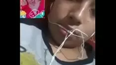 Play Chamaca ojos de sapo me masturyeaste