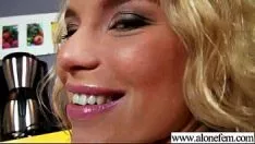 تشغيل تستخدم ميسي فتاة الغطاء كل أنواع الأمور لـ she-bop vid-23